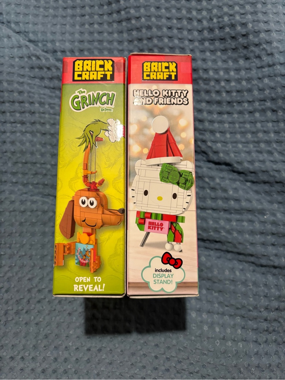 BrickCraft Christmas Grinch & Hello Kitty Brick Figures - Picture 2 of 4